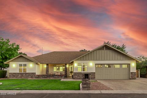 4821 E Weldon Ave, Phoenix, AZ 85018 photo 2