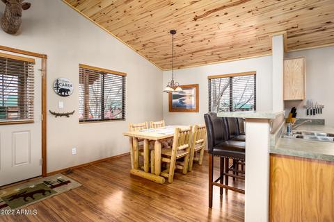 2341 Buffalo Loop, Overgaard, AZ 85933 photo 9