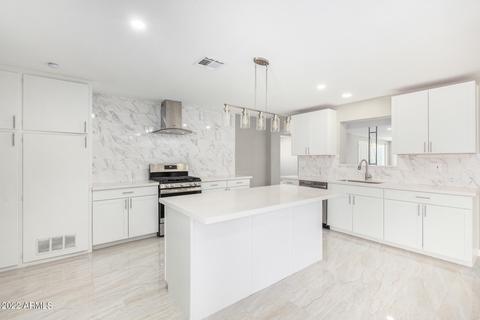 107 E Thunderbird Trl, Phoenix, AZ 85042 photo 2