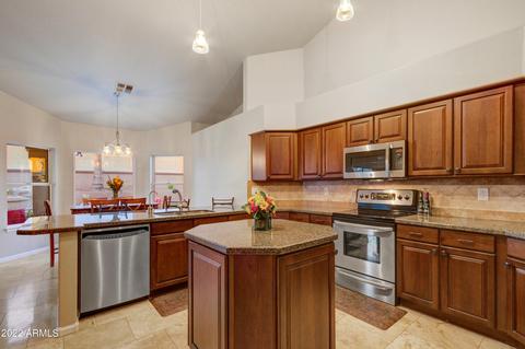 2022 E Cathedral Rock Dr, Phoenix, AZ 85048 photo 5