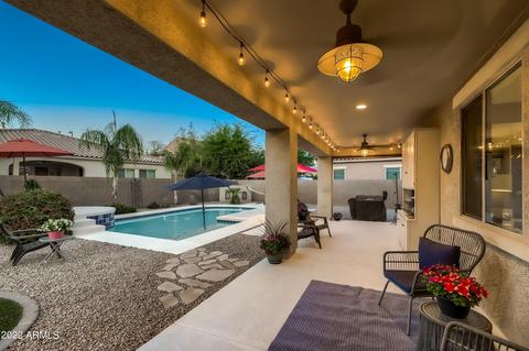 1806 E Azalea Ct, Gilbert, AZ 85298 photo 2