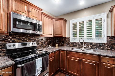 2801 E Voltaire Ave, Phoenix, AZ 85032 photo 11