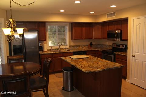 6864 E Lakeview Ave, Mesa, AZ 85209 photo 8