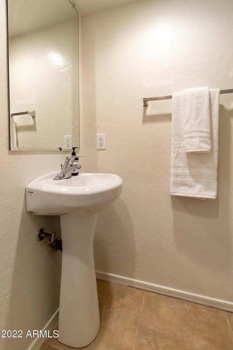 2637 E Roma Ave, Phoenix, AZ 85016 photo 14