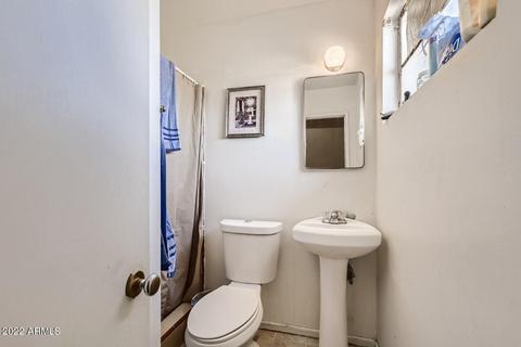 101 E Paseo Way, Phoenix, AZ 85042 photo 9