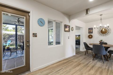 2446 E Minnezona Ave, Phoenix, AZ 85016 photo 11