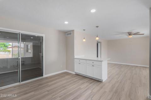 2126 E Gretta Pl, Phoenix, AZ 85022 photo 8