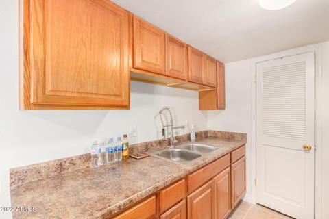 5237 N 42nd Ln, Phoenix, AZ 85019 photo 12