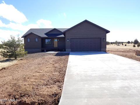 2245 W Kodiak Cir, Overgaard, AZ 85933 photo 1