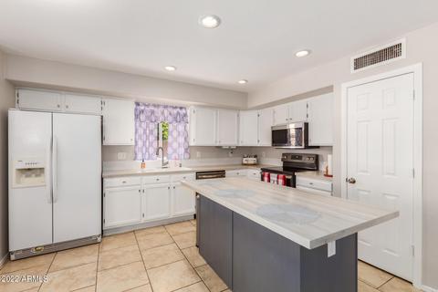 1480 E Redfield Rd, Gilbert, AZ 85234 photo 8