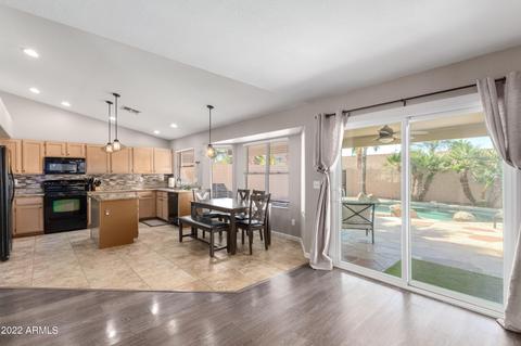 831 E Wagoner Rd, Phoenix, AZ 85022 photo 3
