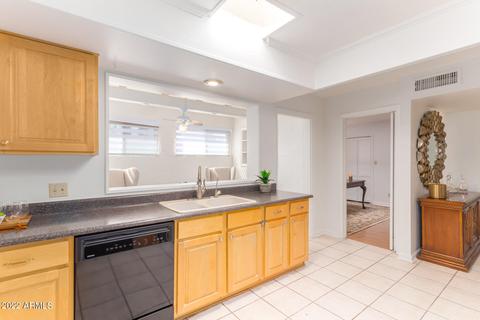 3002 E Weldon Ave, Phoenix, AZ 85016 photo 9