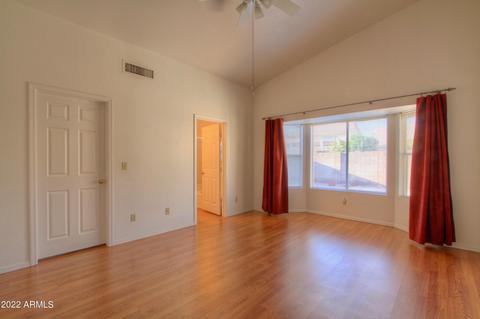 4548 E Thistle Landing Dr, Phoenix, AZ 85044 photo 8