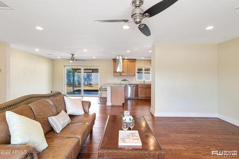 4040 E Stanford Dr, Phoenix, AZ 85018 photo 16
