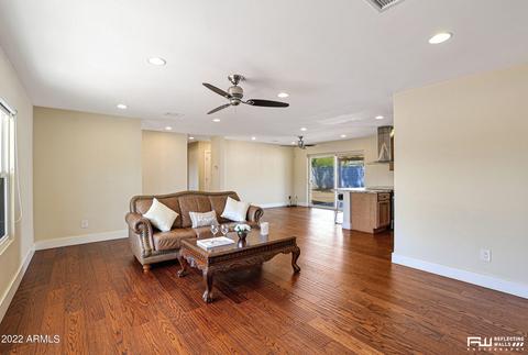 4040 E Stanford Dr, Phoenix, AZ 85018 photo 15
