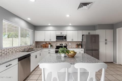 2228 E Garnet Ave, Mesa, AZ 85204 photo 11
