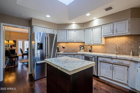 2531 E Vogel Ave, Phoenix, AZ 85028 photo 17