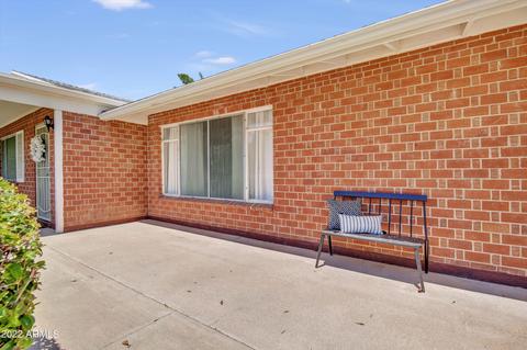 4320 E Pinchot Ave, Phoenix, AZ 85018 photo 2