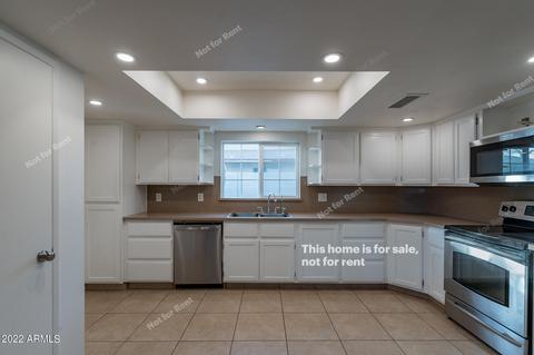 1910 E Watson Dr, Tempe, AZ 85283 photo 4