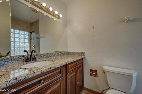 111 Echo Ln, Phoenix, AZ 85020 photo 24