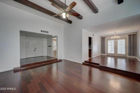 111 Echo Ln, Phoenix, AZ 85020 photo 7