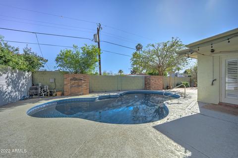 111 Echo Ln, Phoenix, AZ 85020 photo 28