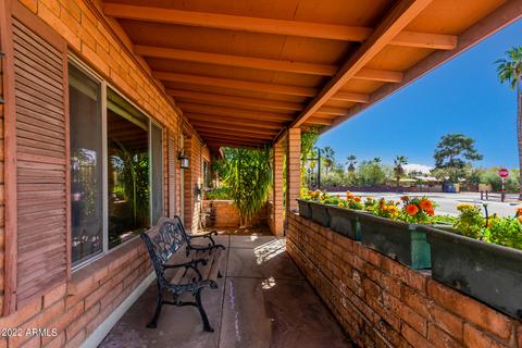 3548 E Betty Elyse Ln, Phoenix, AZ 85032 photo 4