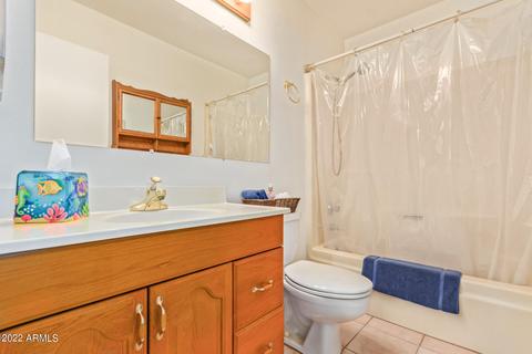3548 E Betty Elyse Ln, Phoenix, AZ 85032 photo 10