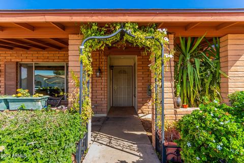 3548 E Betty Elyse Ln, Phoenix, AZ 85032 photo 3