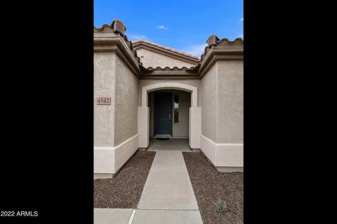 4542 E Carob Dr, Gilbert, AZ 85298 photo 5