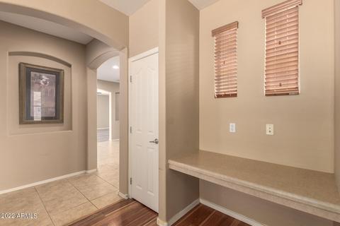 1311 E Azalea Dr, Gilbert, AZ 85298 photo 5