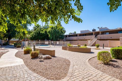 810 E Colter St #52, Phoenix, AZ 85014 photo 9