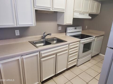 810 E Colter St #52, Phoenix, AZ 85014 photo 7