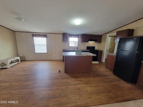 767 W 5th St, Benson, AZ 85602 photo 4