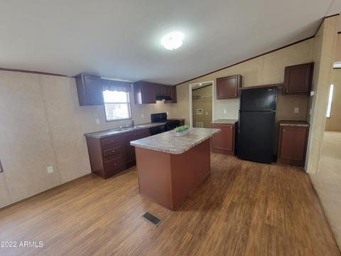 767 W 5th St, Benson, AZ 85602 photo 5