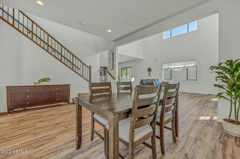 829 E Monte Way, Phoenix, AZ 85042 photo 5