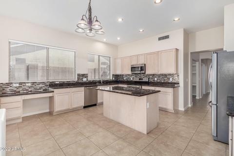 2954 E Melody Ln E, Gilbert, AZ 85234 photo 7
