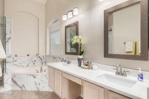 2954 E Melody Ln E, Gilbert, AZ 85234 photo 17