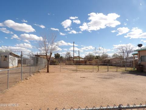 743 E 6th St, Douglas, AZ 85607 photo 4