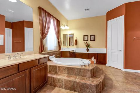 3230 E Ian Dr, Phoenix, AZ 85042 photo 35