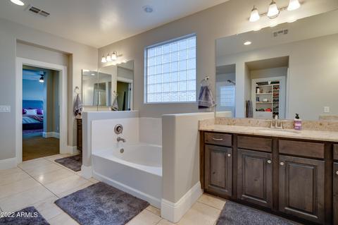 3663 E Robin Ln, Gilbert, AZ 85296 photo 36