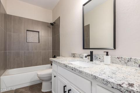 171 E Frances Ln, Gilbert, AZ 85295 photo 9