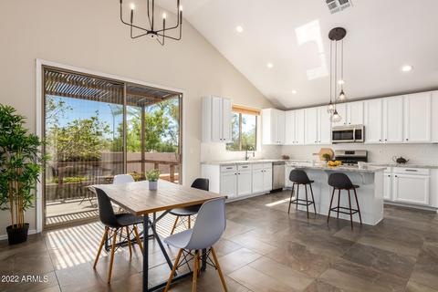 171 E Frances Ln, Gilbert, AZ 85295 photo 3