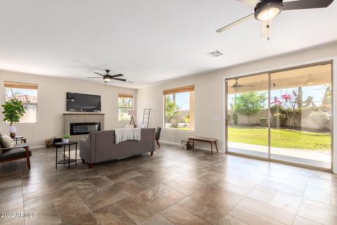 171 E Frances Ln, Gilbert, AZ 85295 photo 5