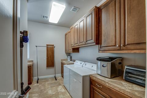 2819 E Sandy Ct, Gilbert, AZ 85297 photo 42