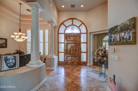 2819 E Sandy Ct, Gilbert, AZ 85297 photo 2