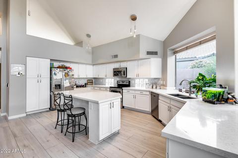 512 E Silverwood Dr, Phoenix, AZ 85048 photo 10