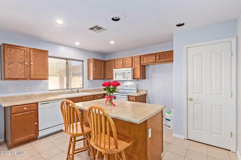 1701 S 80th Ln, Phoenix, AZ 85043 photo 11