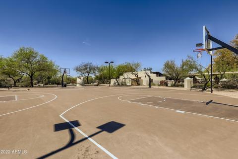 3955 E Crest Ln, Phoenix, AZ 85050 photo 32