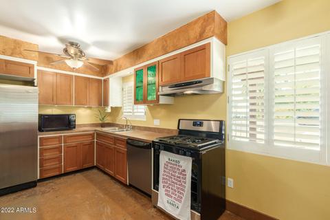 1613 E Montebello Ave, Phoenix, AZ 85016 photo 9